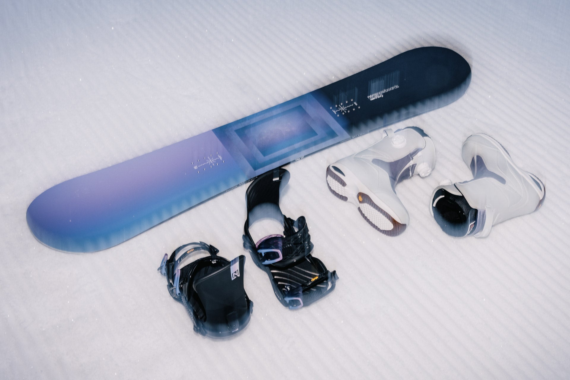 nitro fate zero snowboard  Snowboards the award Fate Capsule