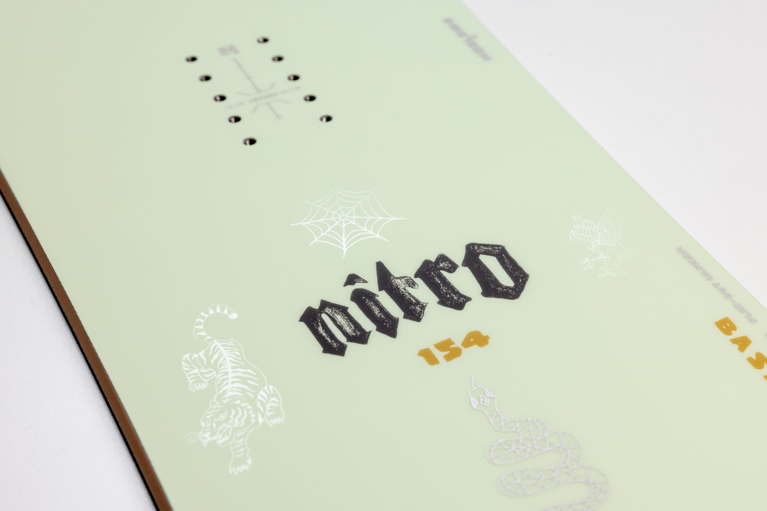 Nitro Basher Snowboard