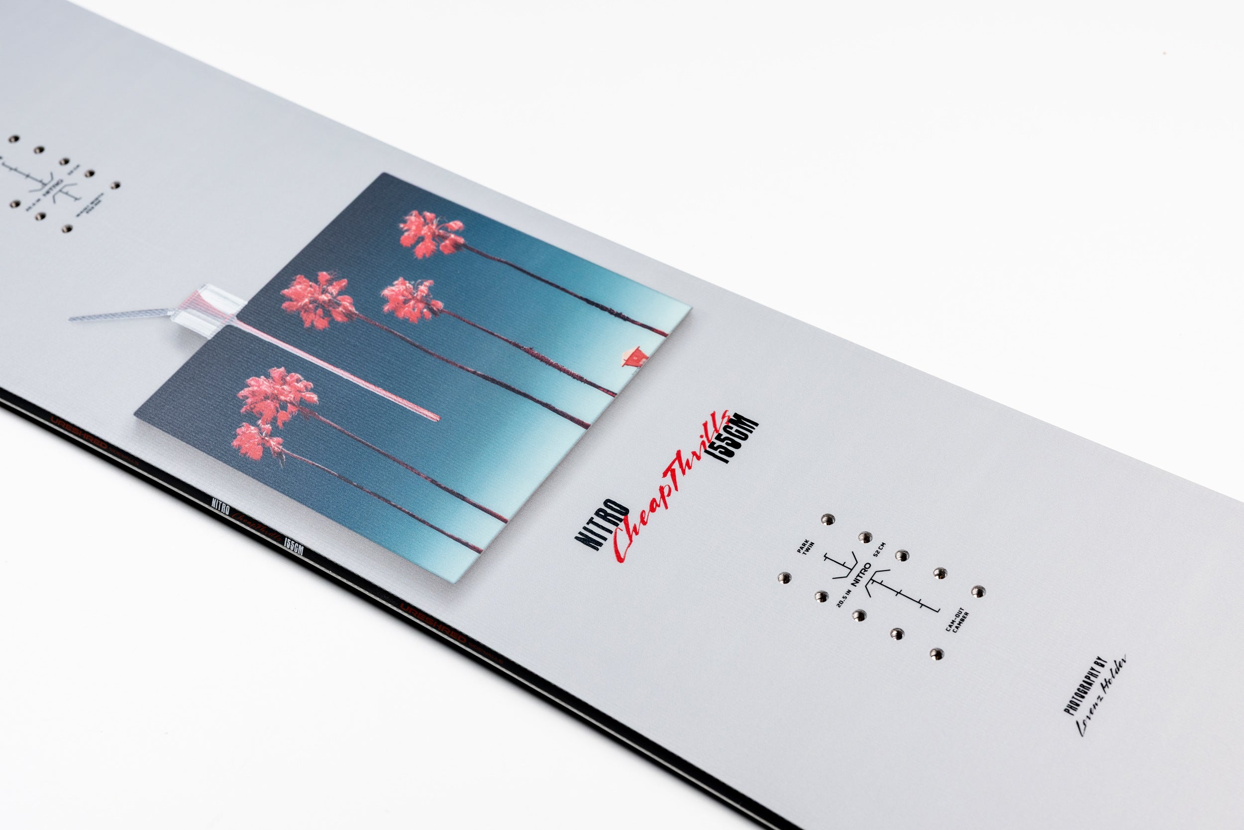 Nitro Cheap Thrills Snowboard