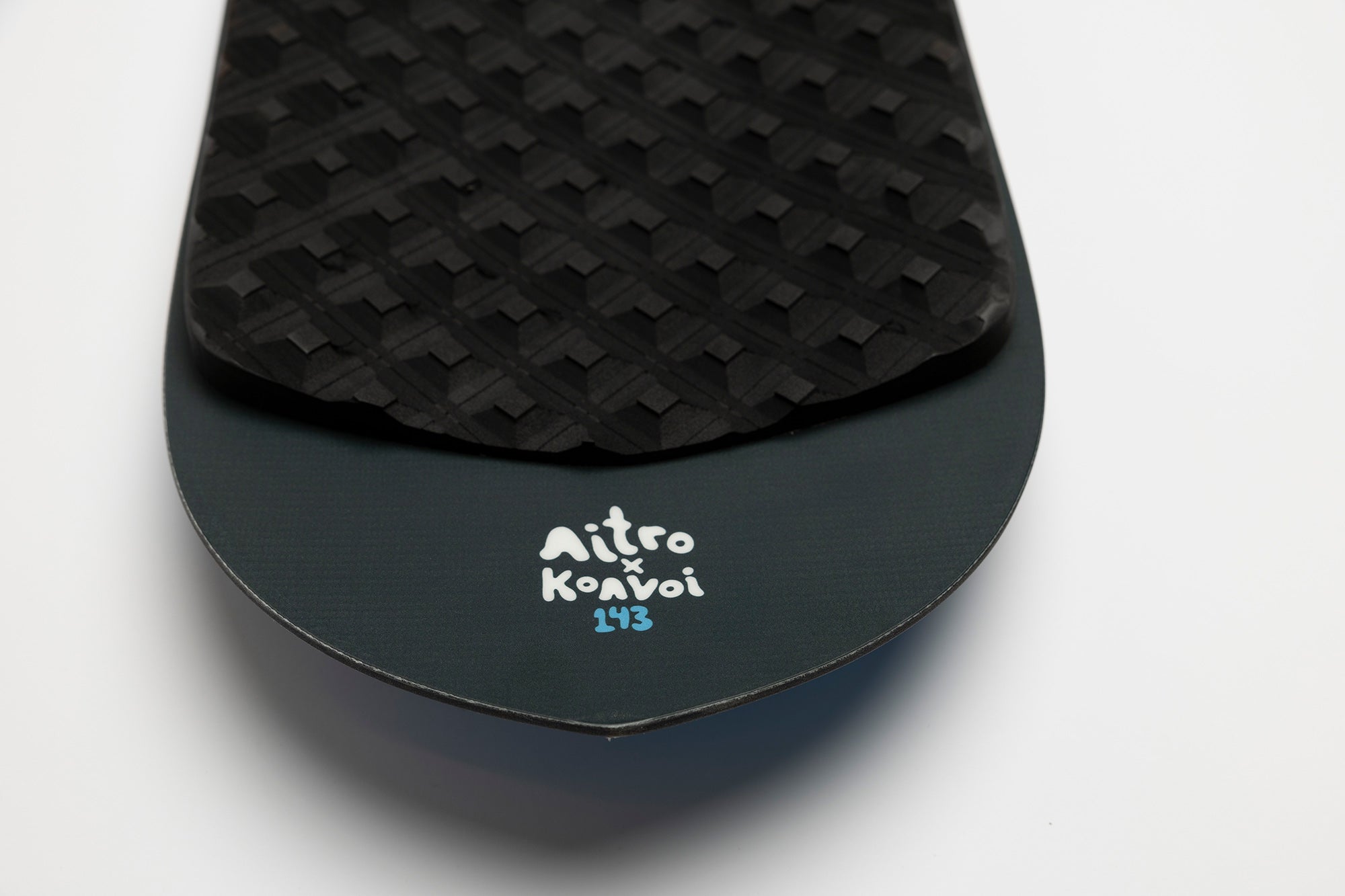 Nitro x Konvoi Powder Surfer