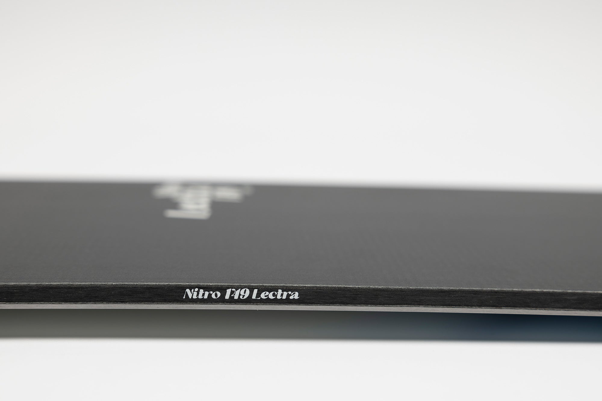 Nitro Lectra Leaf Cam-Out Women's Snowboard