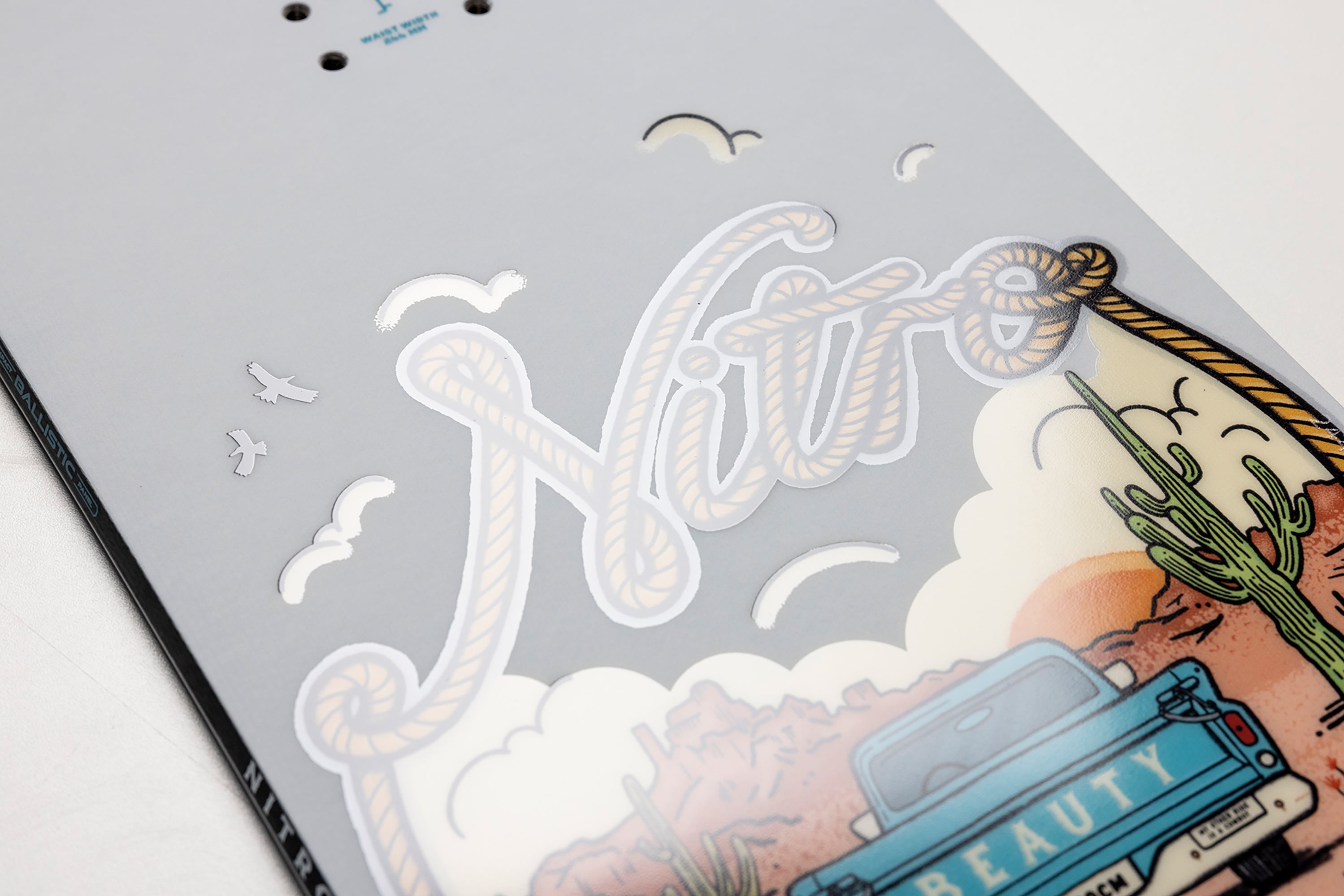 Nitro Beauty Women's Snowboard