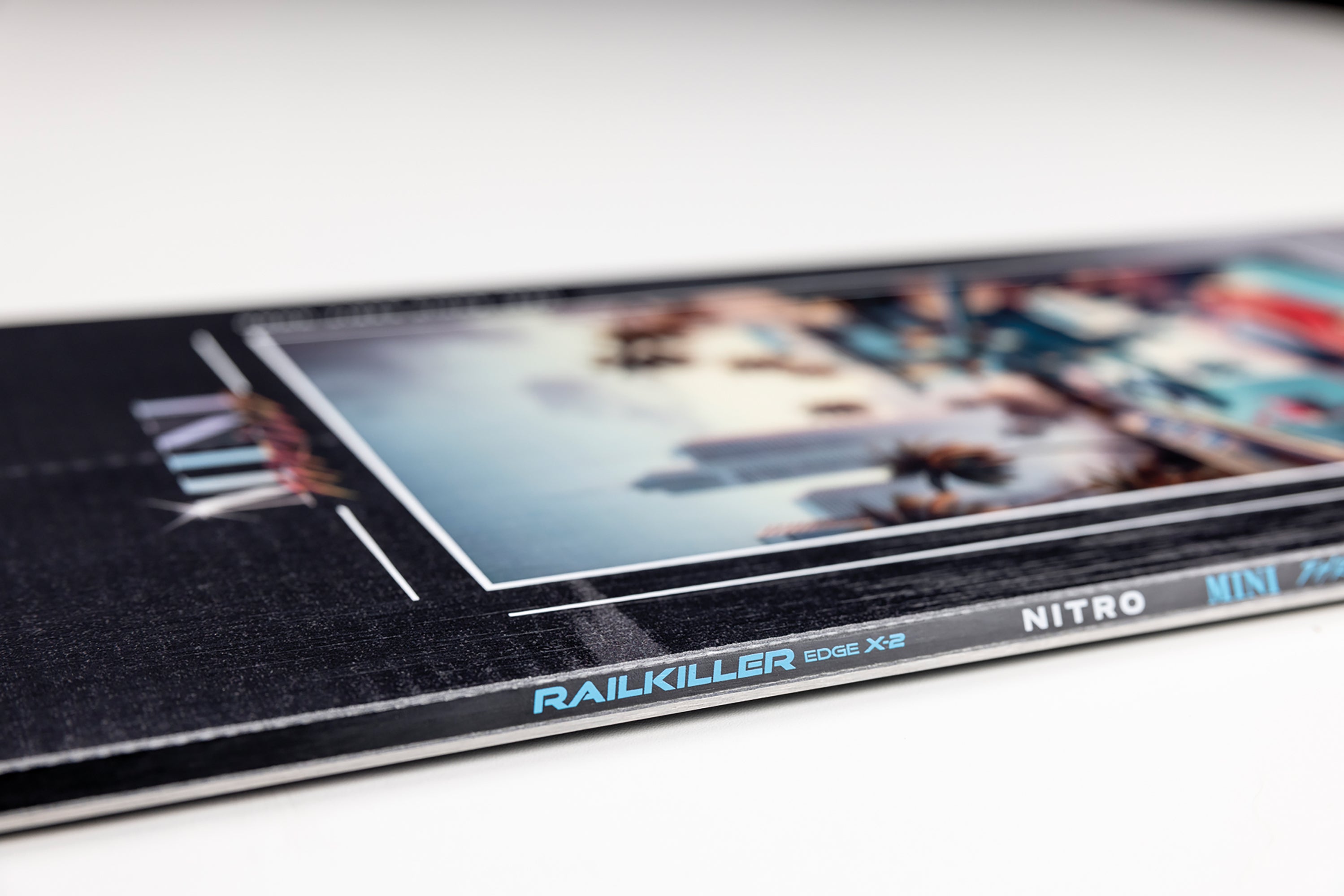 Nitro Mini Thrills Youth Snowboard