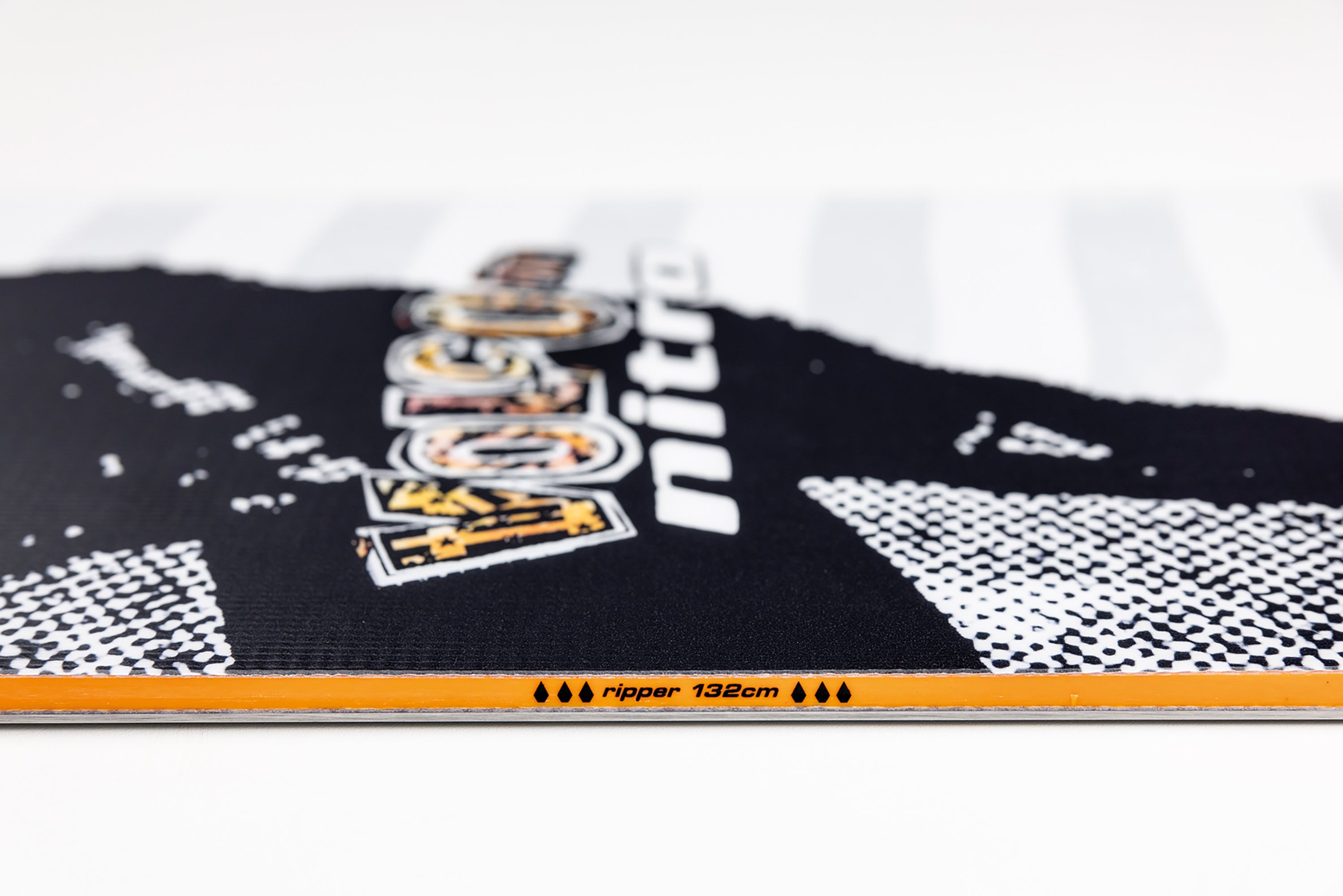 Nitro Ripper Kids x Volcom Kids Snowboard