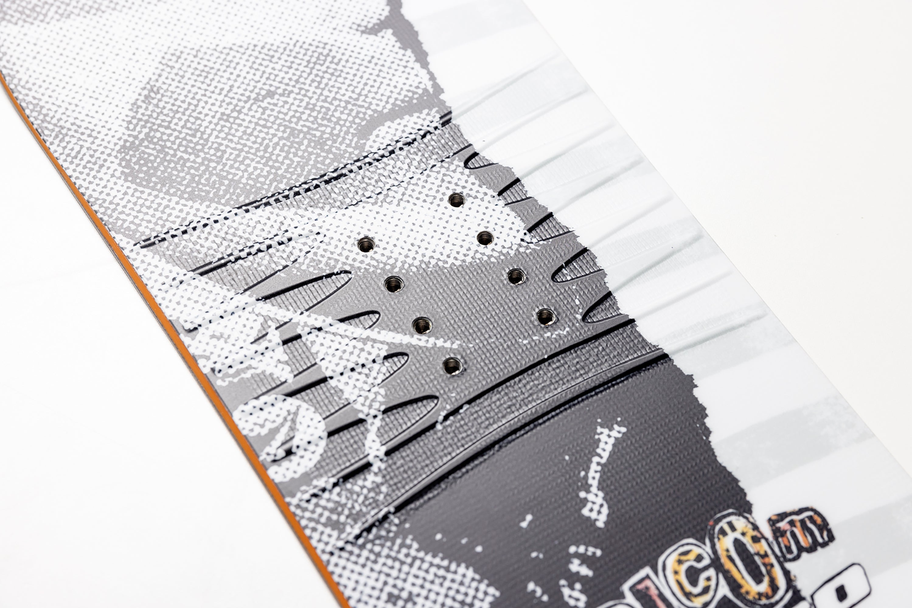 Nitro Ripper Youth x Volcom Youth Snowboard