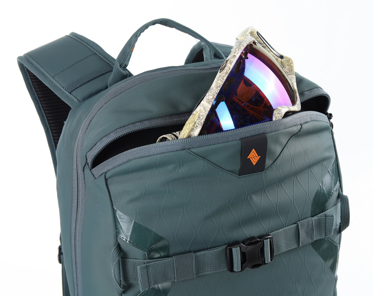 Nitro Rover 22 Backpack