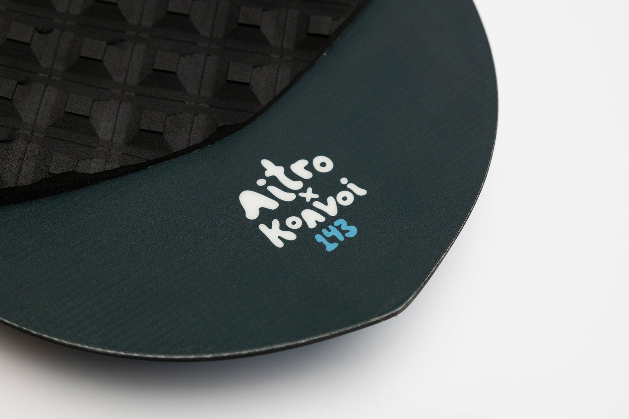 Nitro x Konvoi Powder Surfer