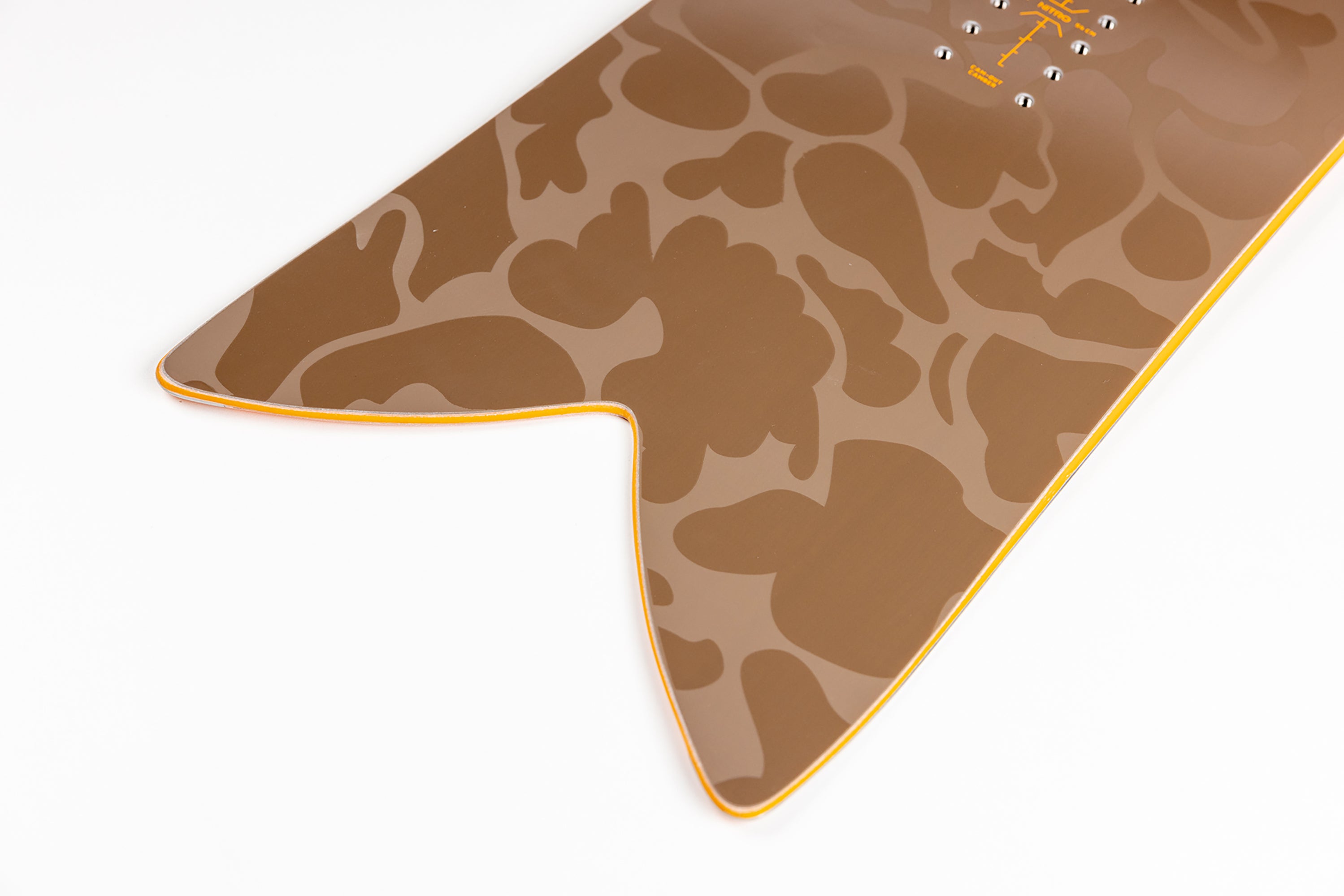 NITRO スノーボード　FIN TWIN Nitro Fin Twin Snowboard Review (with video)