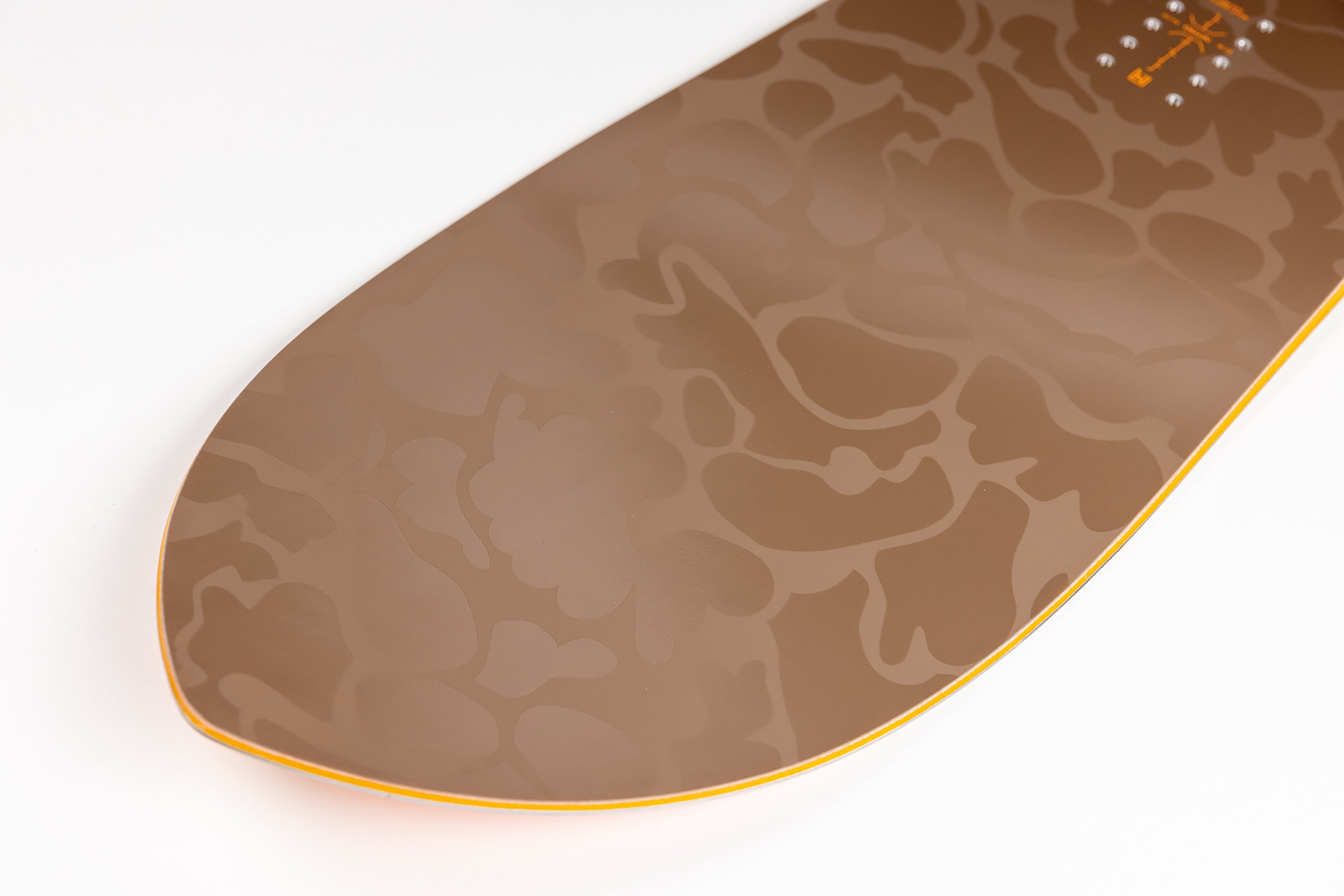 The 2026 Nitro Fintwin Snowboard - The Versatile Shortboard