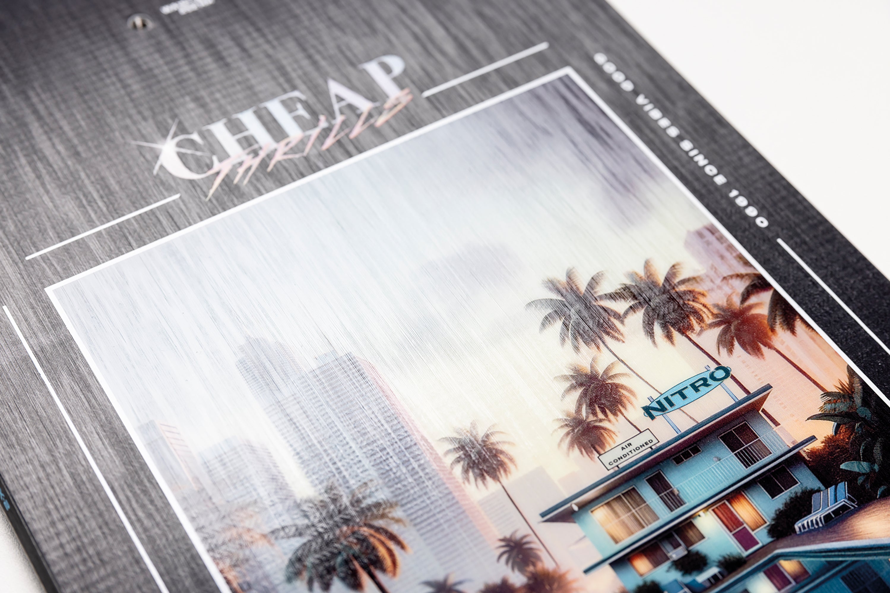 Nitro Cheap Thrills Wide Snowboard