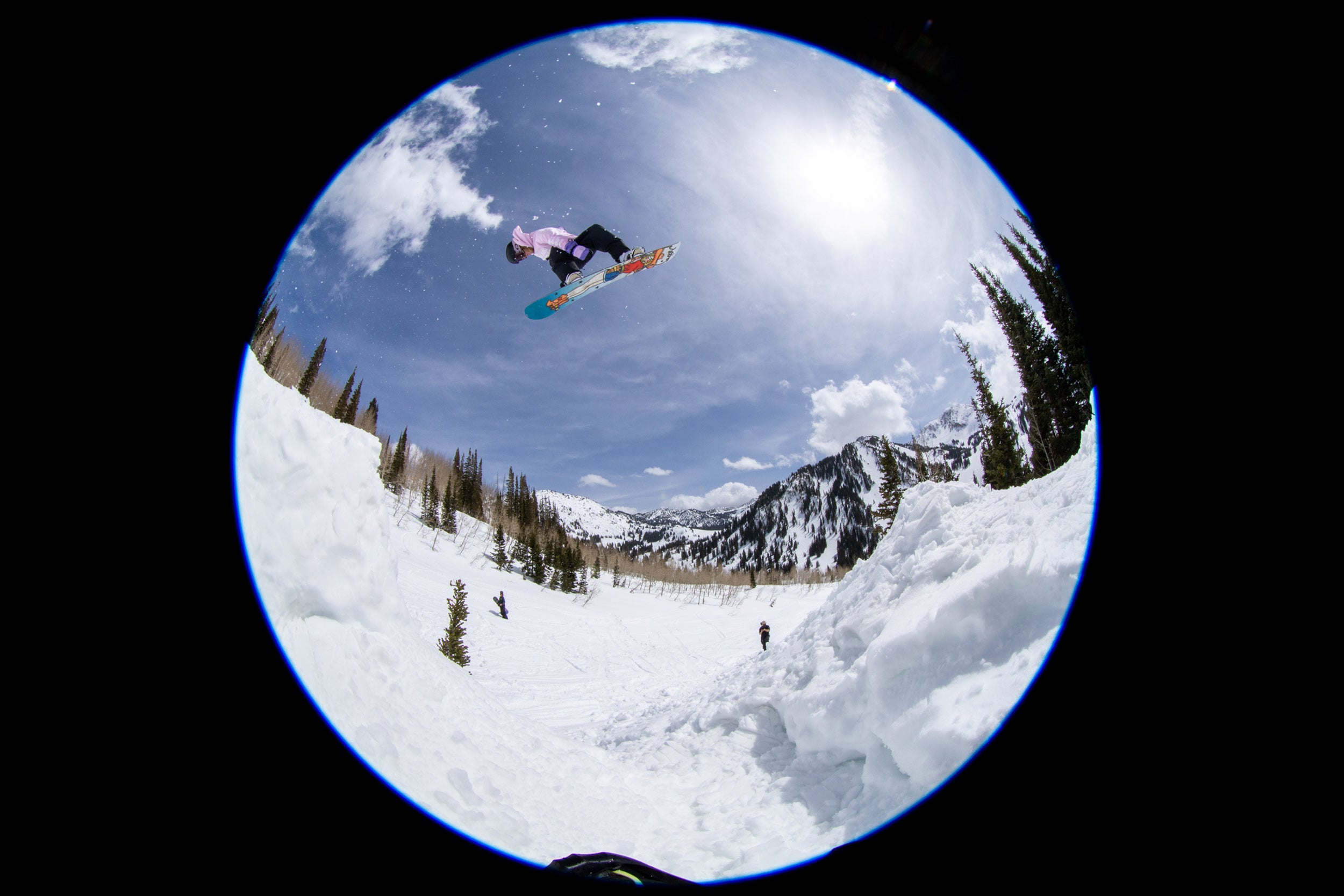 The 2026 Nitro Beauty Women's Snowboard - No Limit Freestyle