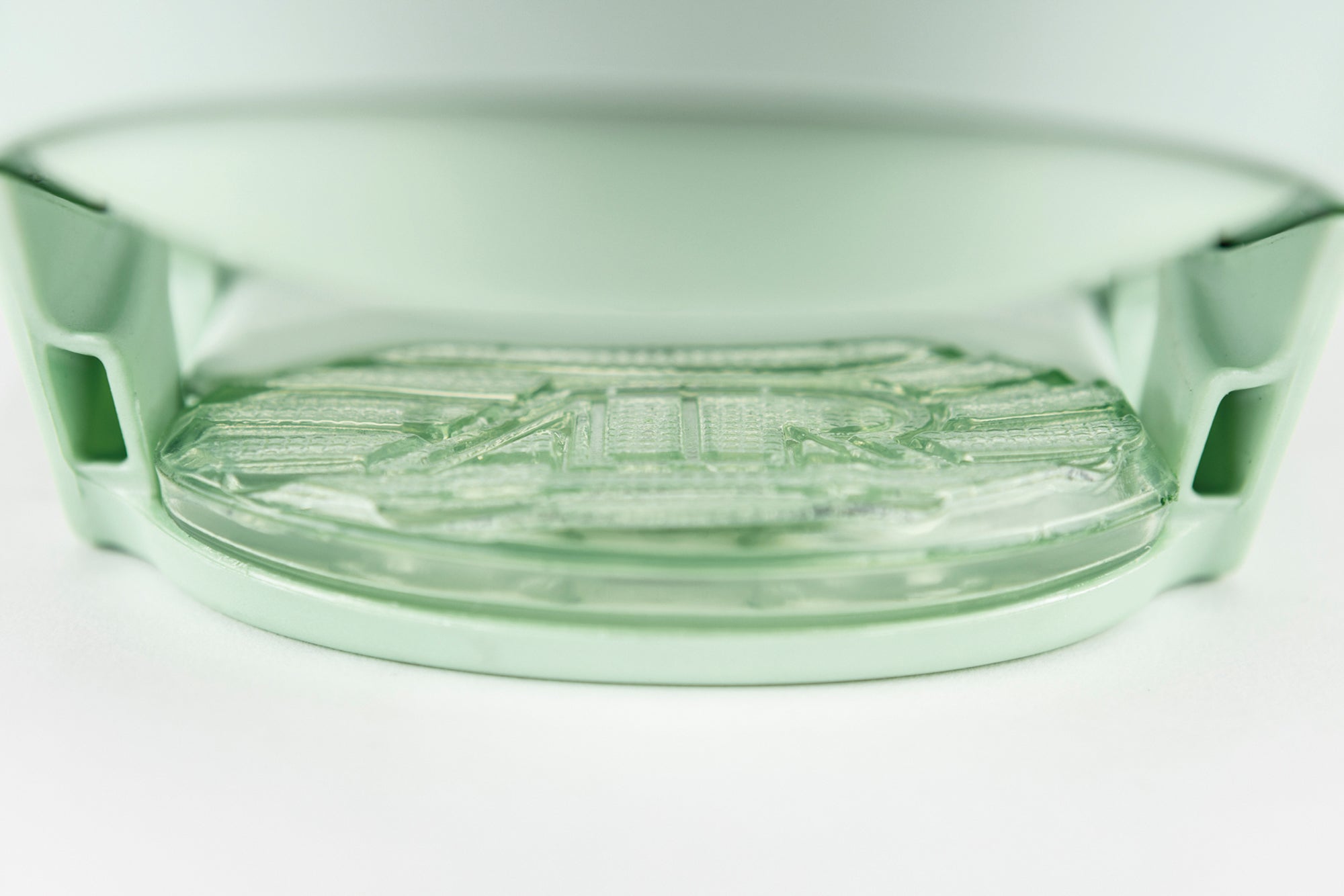 The 2026 Nitro Poison Women's Bindings