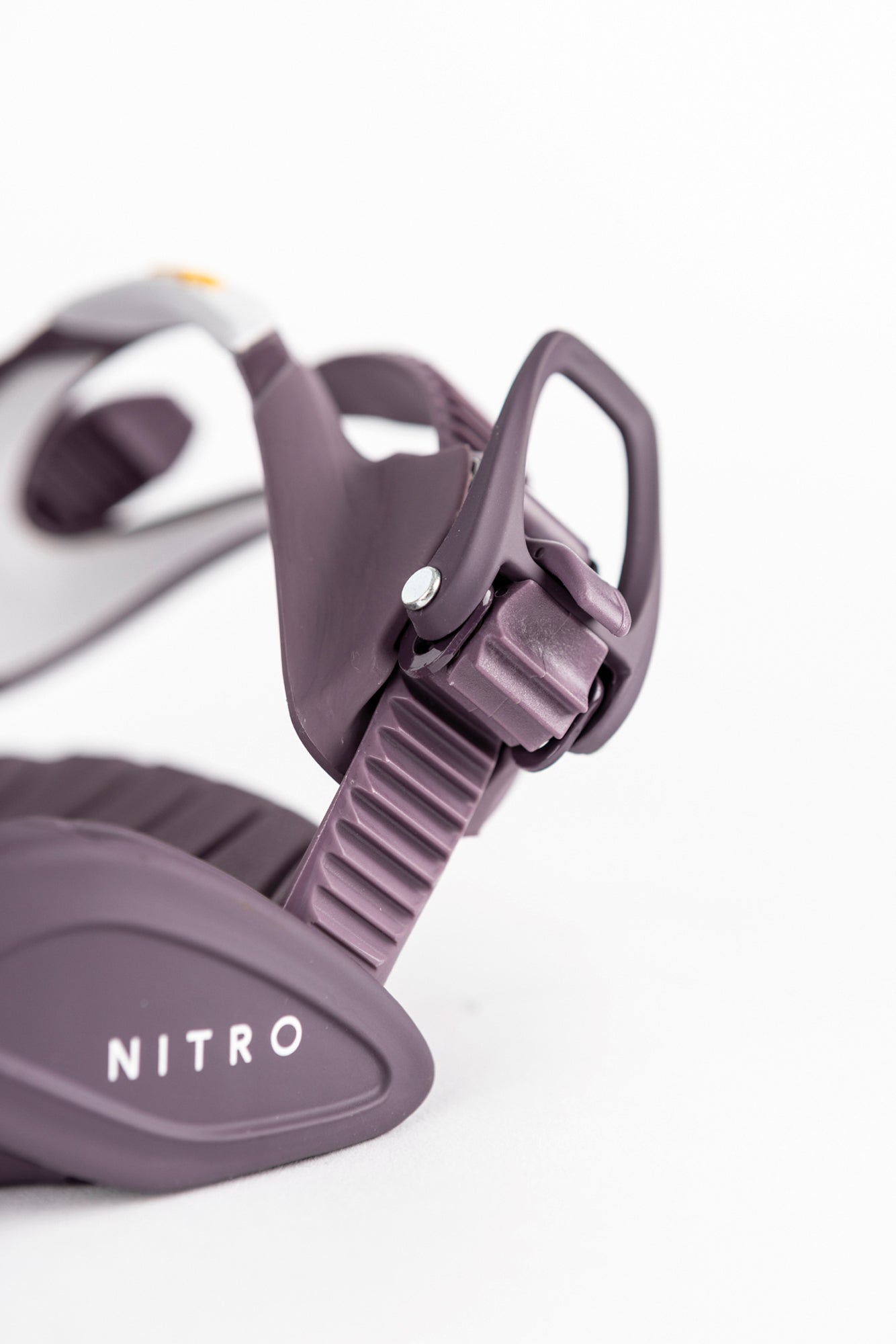 The 2026 Nitro Fate Women's Bindings