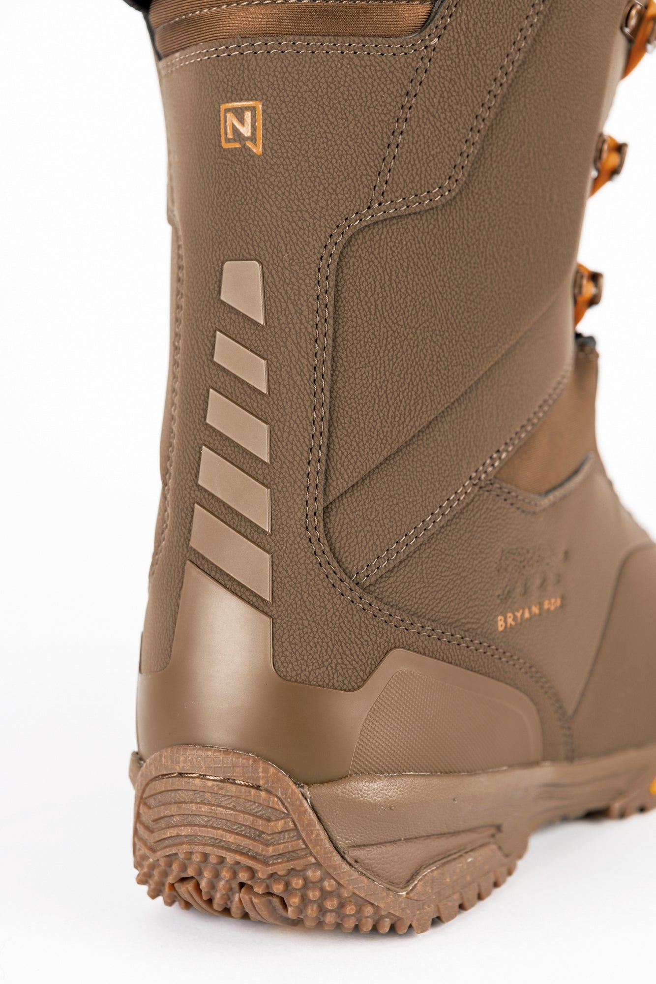 NITRO CLOUD 6 スノーボードブーツ ベージュ Nitro Women's Crown TLS Snowboard Boots 2024 - terracotta | Tactics