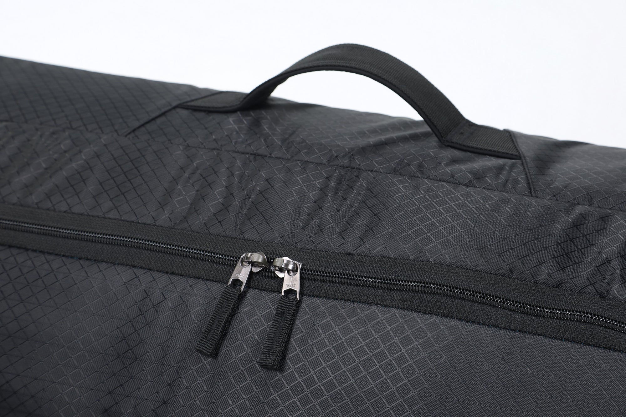 Tracker Wheelie Board Bag