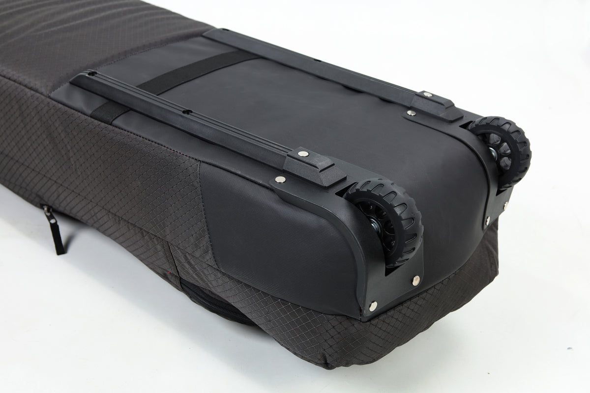 Nitro Tracker Wheelie Board Bag