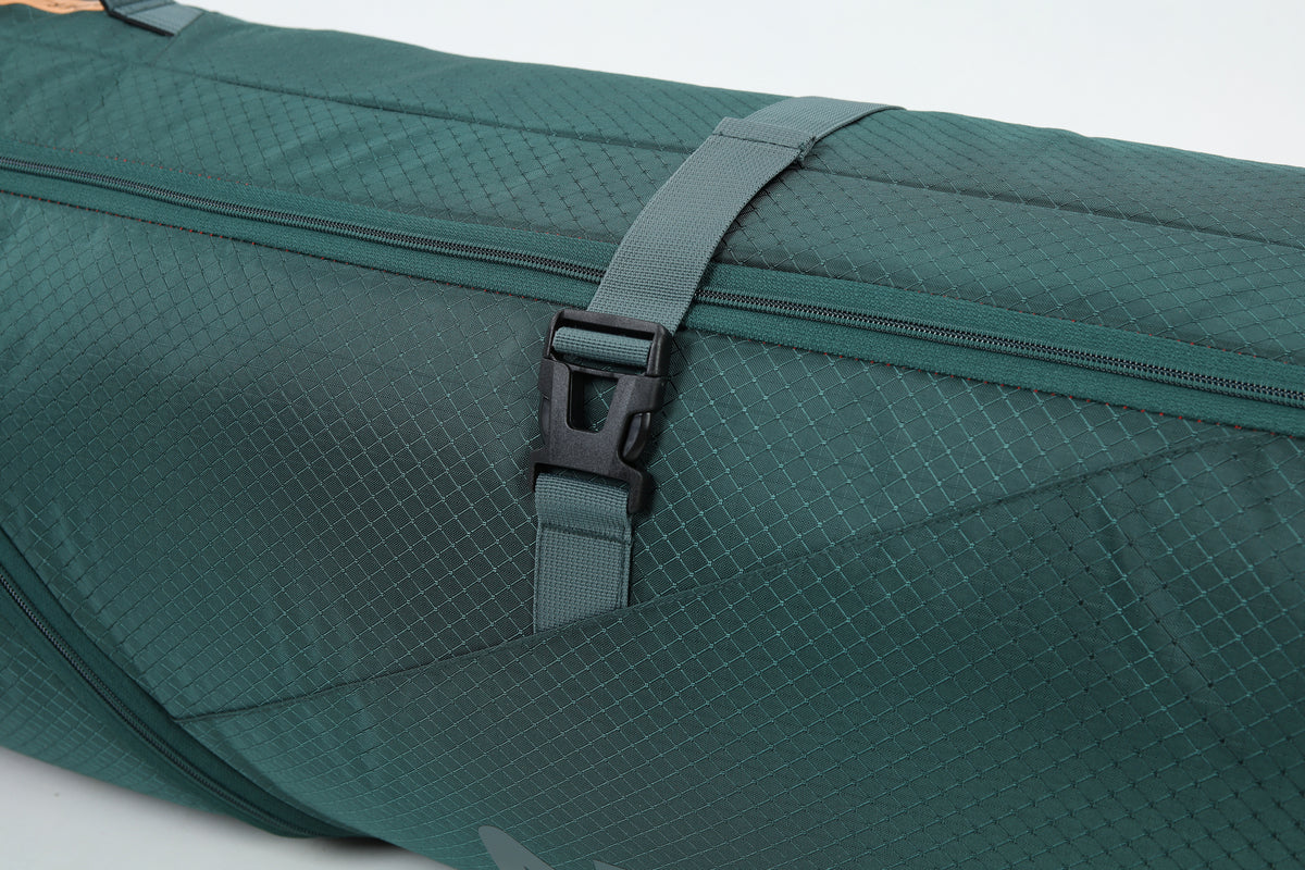 Nitro Tracker Wheelie Board Bag