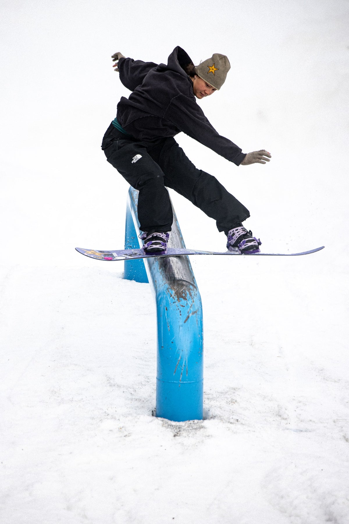 Iris Pham–Nitro Snowboarding–Action